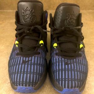 NIKE LEBRON WITNESS 6 GS HYPER ROYAL / BRIGHT CRIMSON - BLACK 2Y little kid